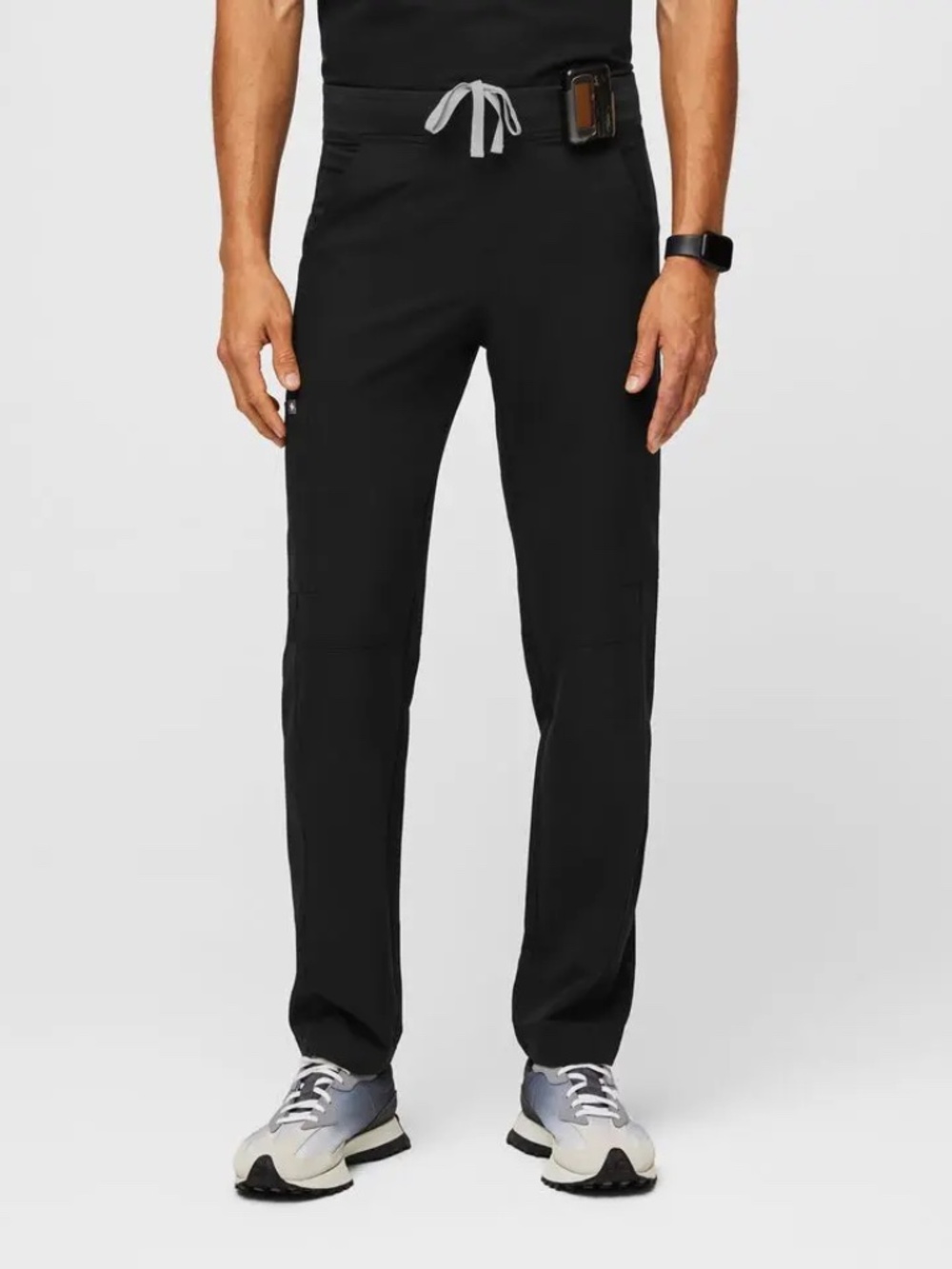 Figs Men’s Cargo Pants in Black with Gray Drawstring - size Men's XLT
